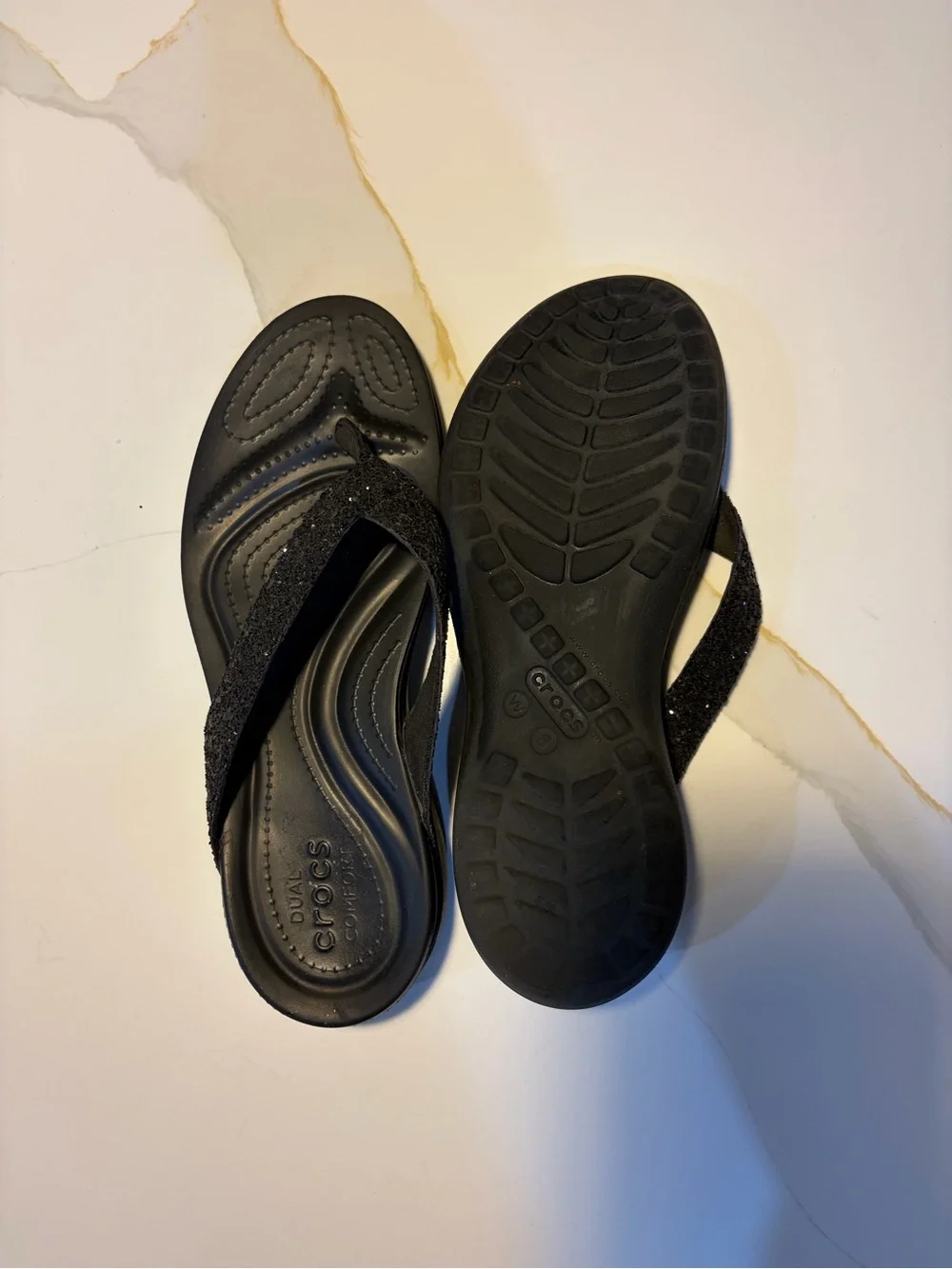 Crocs Women Black Dual Comfort Flip Flop Sandals Size 8 Lightweight Casual